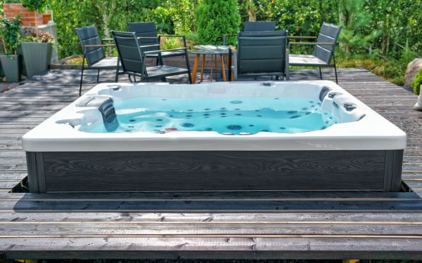 Spa Deck Remodeling in Idaho Falls